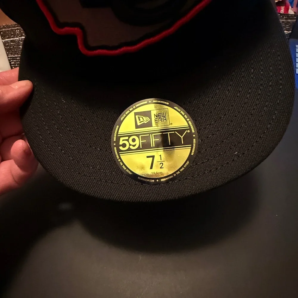 New Era 59FIFTY Hat Mens 7 1/2 Black NEW Kansas City Chiefs NFL Fitted